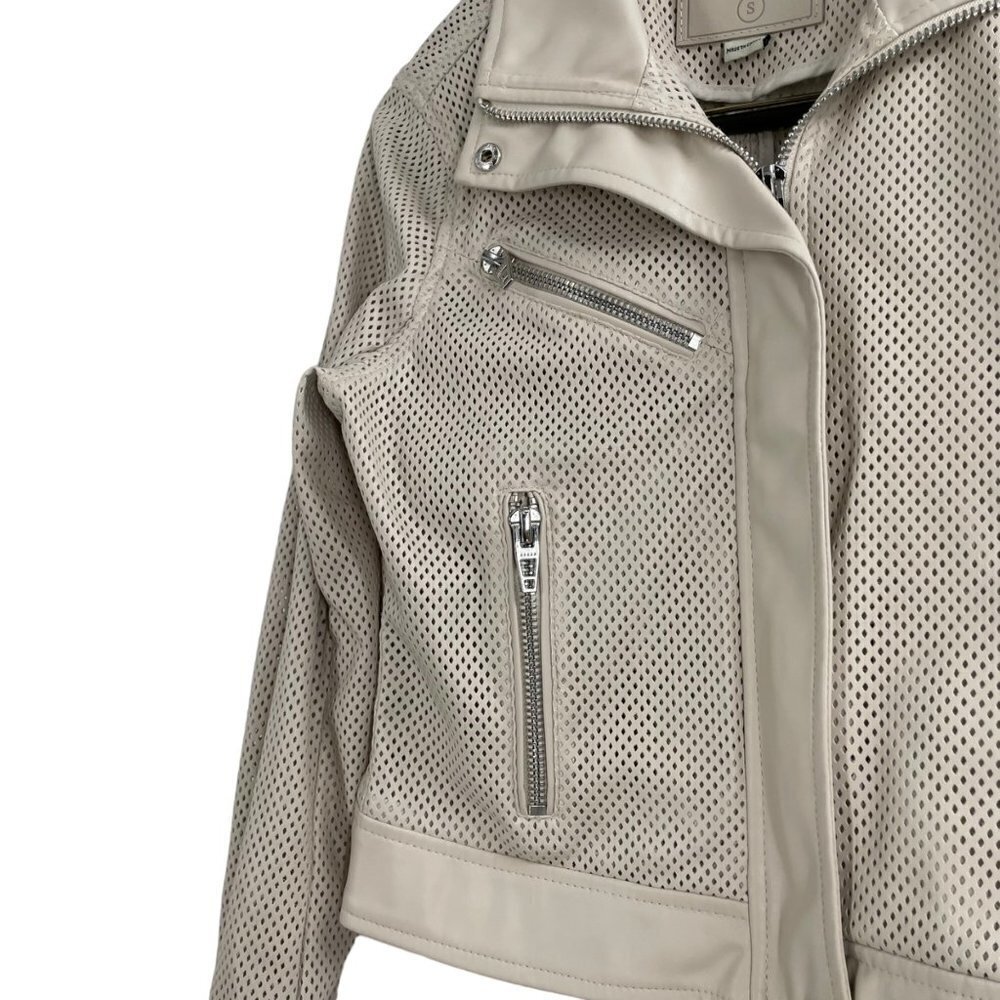 Blank NYC Imelda Cream Perforated Vegan Leather Moto Zip Jacket Womens Small - Picture 4 of 10